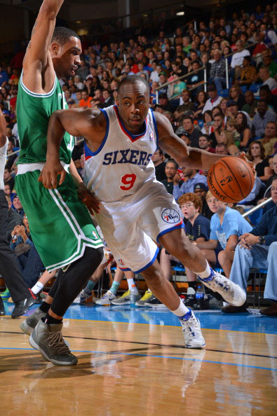 强调以赛事 强调以赛事